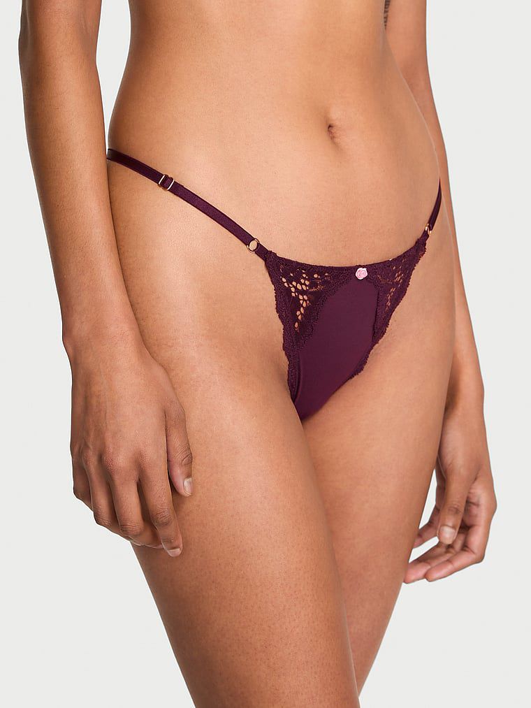 תחתוני V-String עם רצועות מותניים מתכווננות וסיומת תחרה