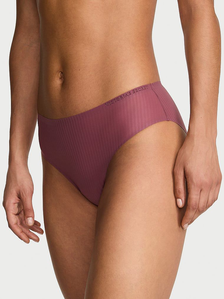 תחתוני ביקיני גזרה בינונית Body by Victoria